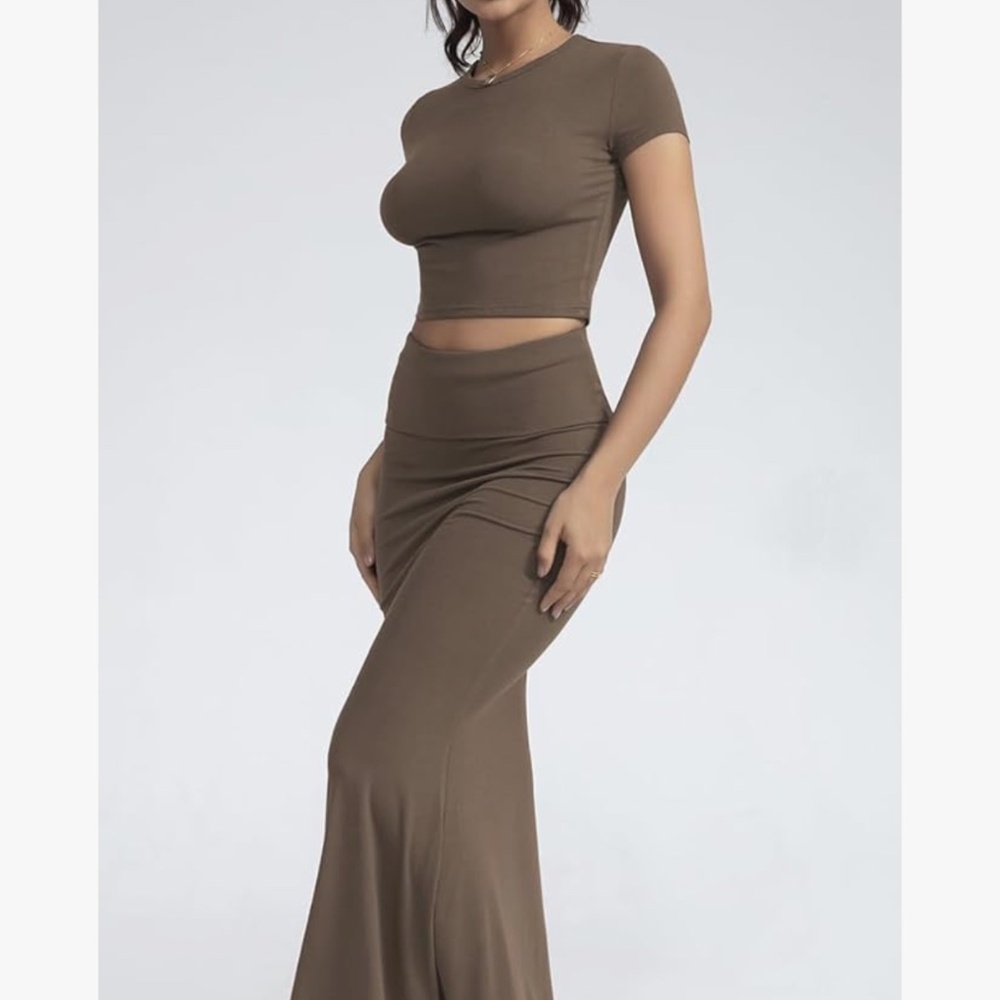 Elegant Brown Two-Piece set size L